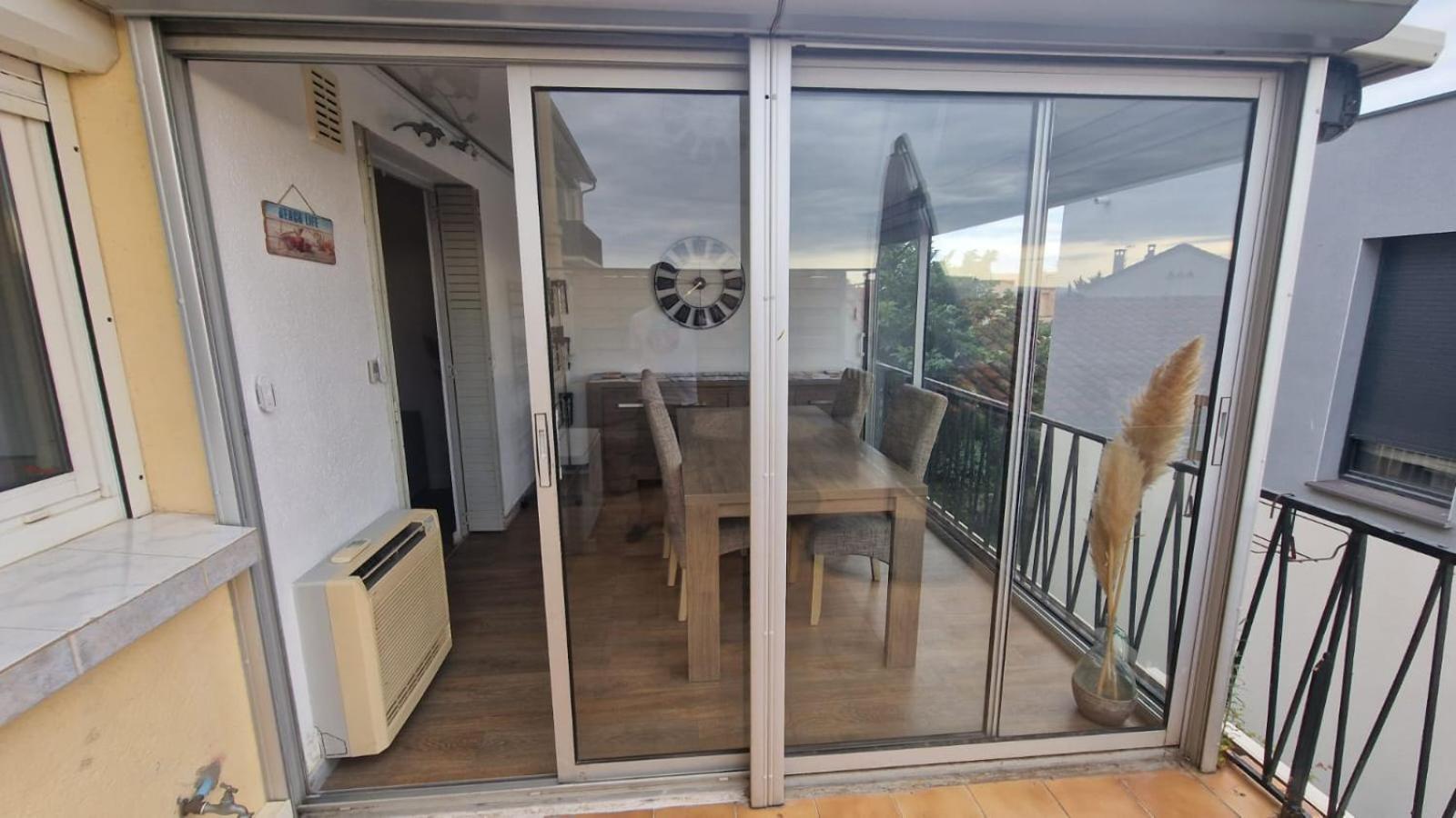 Appartement En Bord De Plage - A 50 M De La Mer Canet Exterior foto