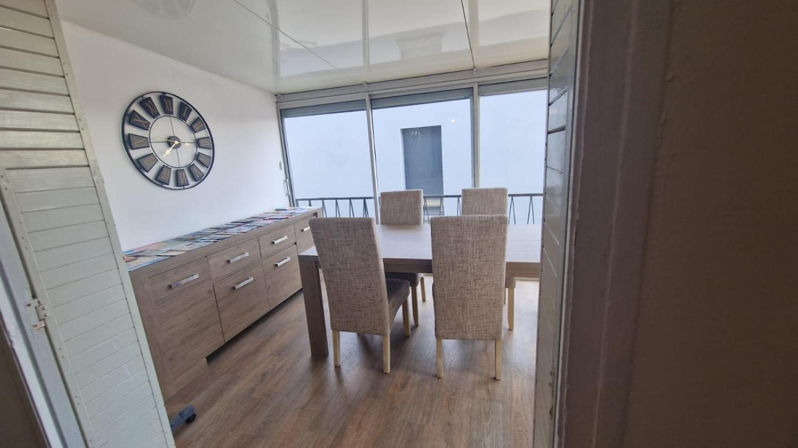 Appartement En Bord De Plage - A 50 M De La Mer Canet Exterior foto